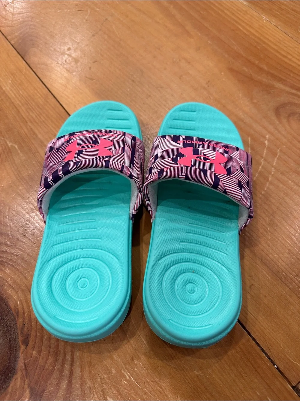 Under Armour Teal Footbed Pink Logo Patterned Slide Sandals